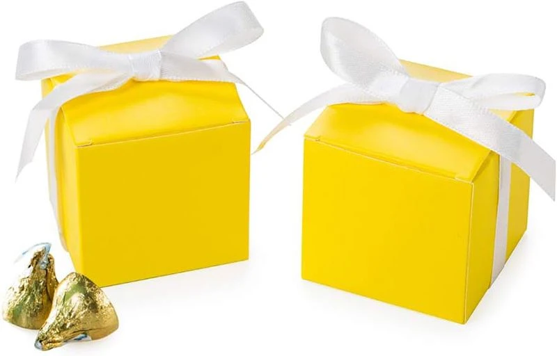 Kotak Hadiah Kiub Kuning Bersemangat Tersuai Dengan Reben Satin Putih